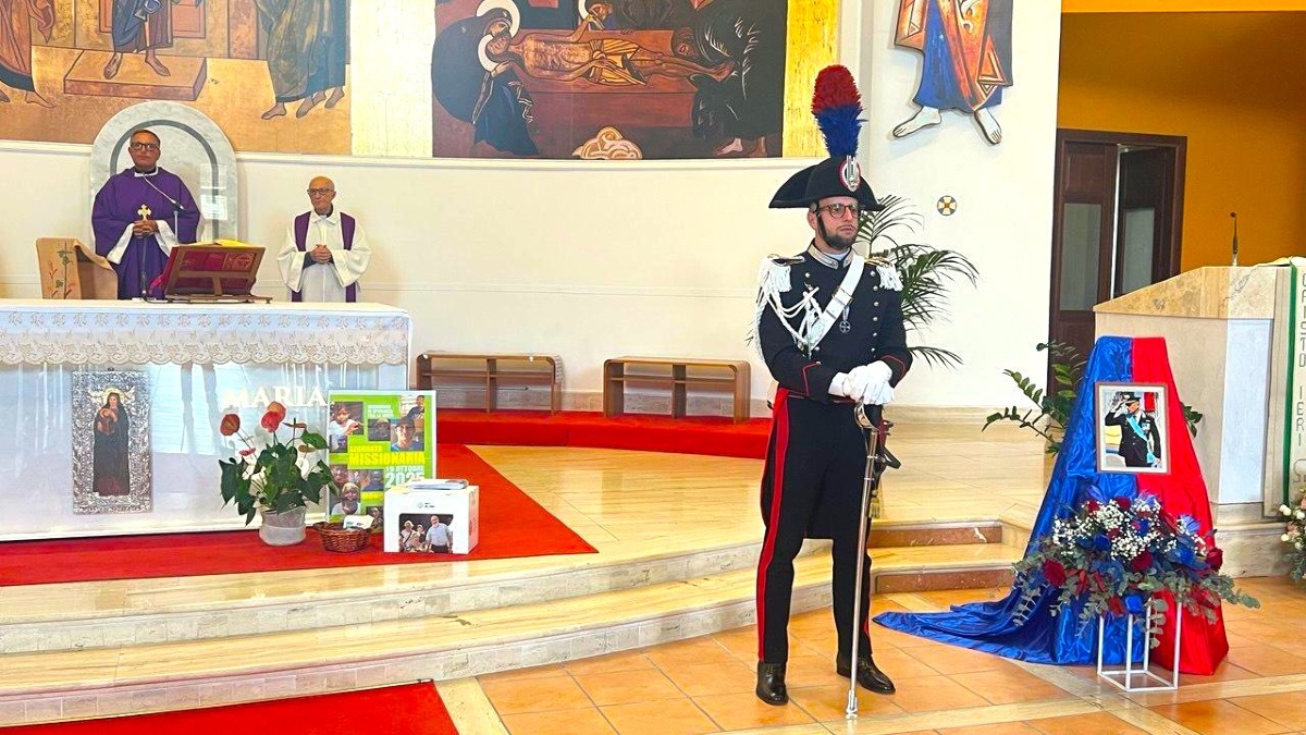 Crotone ricorda il Colonnello Gabriele Mambor: tre anni dopo, il suo spirito vive nei luoghi che amava -