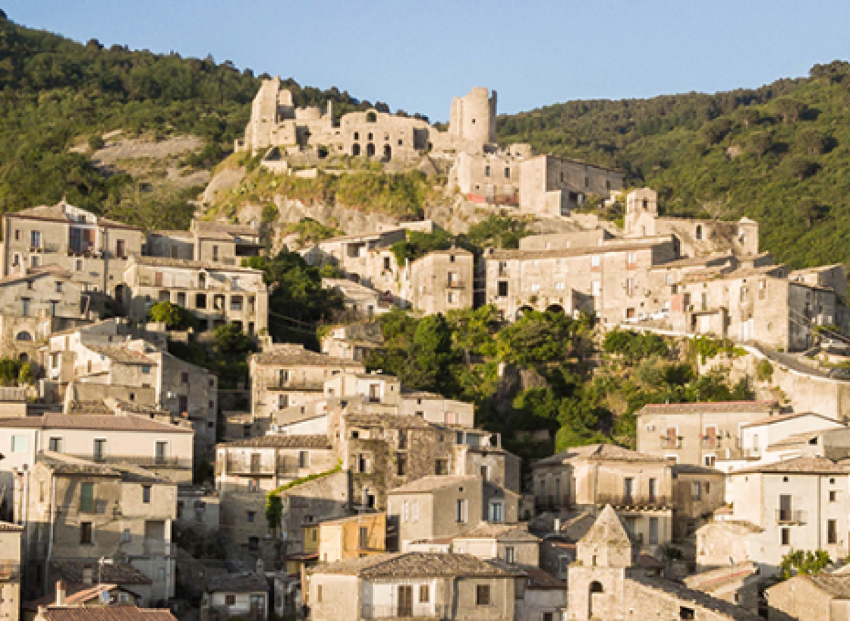 Cleto celebra la seconda giornata di Agricleto tra tradizione, musica e sapori locali - 