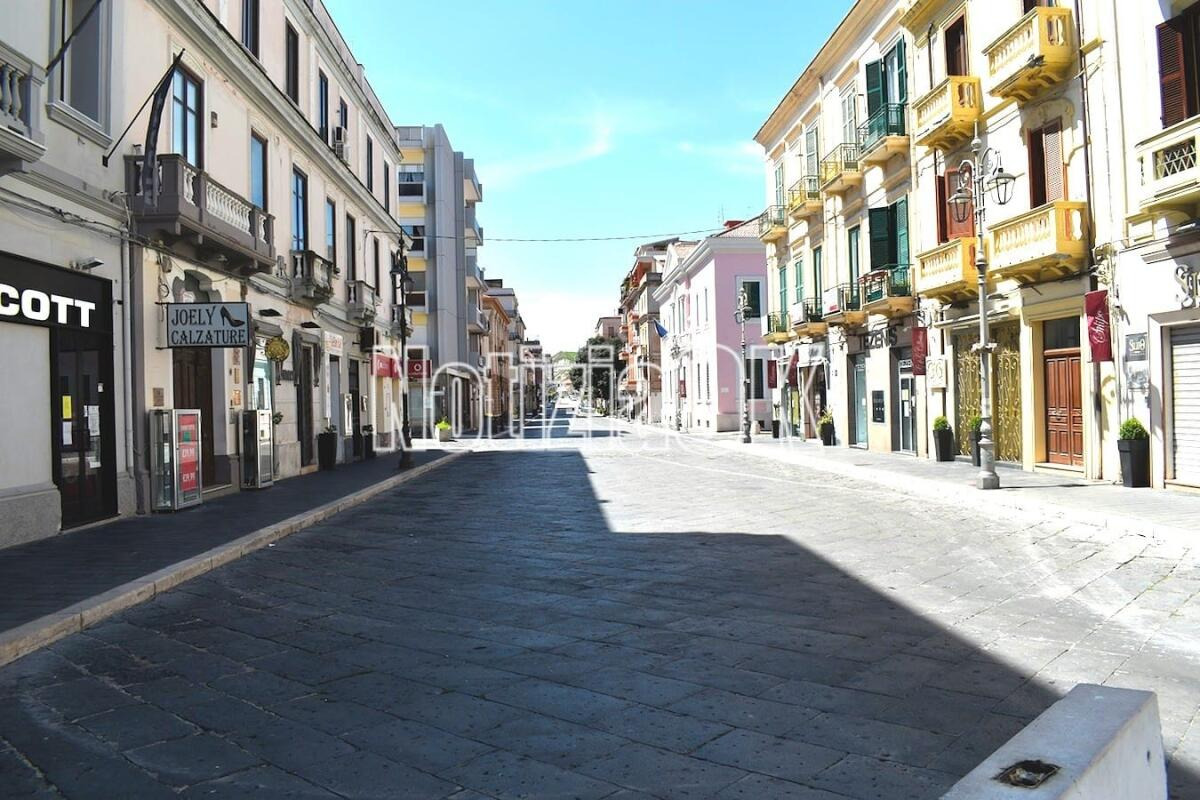 F.I.M.A.A. Crotone: “Rivitalizzare il cuore della città per ridare ossigeno al mercato immobiliare e al commercio” -