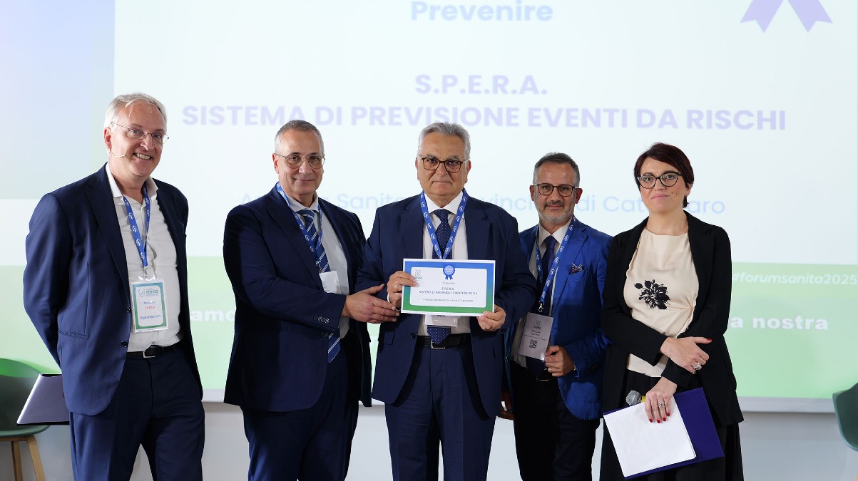 Forum Sanità 2025: l’ASP di Catanzaro conquista la menzione speciale con un progetto di Intelligenza Artificiale per migliorare le cure - 