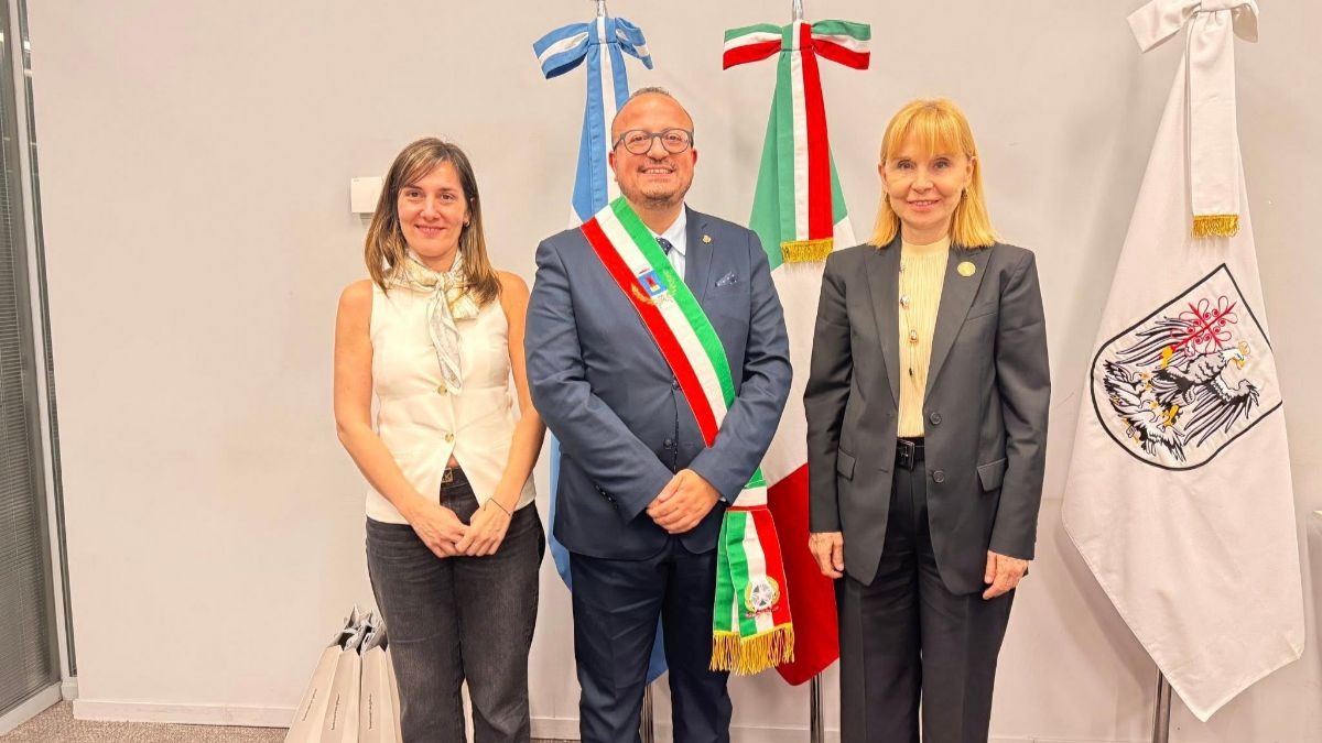 Caccuri rafforza il legame con l’Argentina: due giorni di incontri istituzionali e cultura in primo piano -