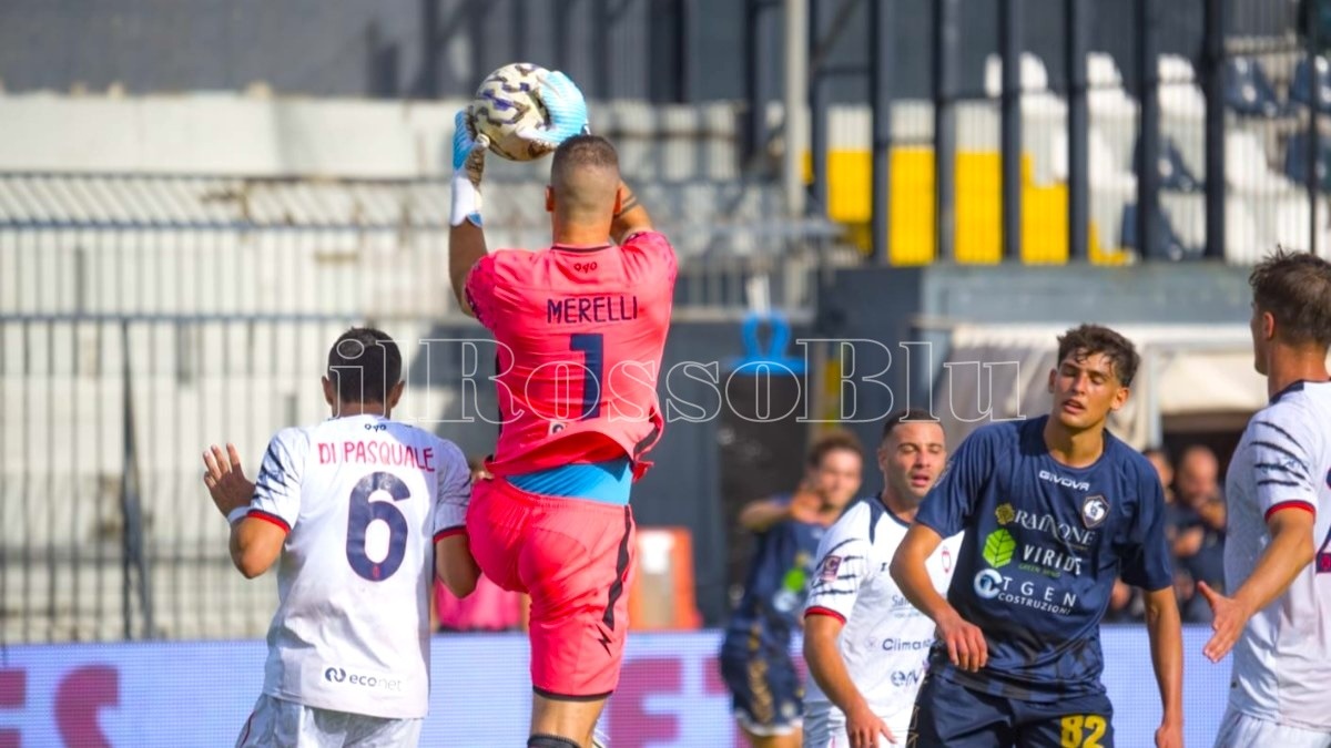 Coppa Italia, Longo convoca 24 rossoblù per la sfida al Foggia - 