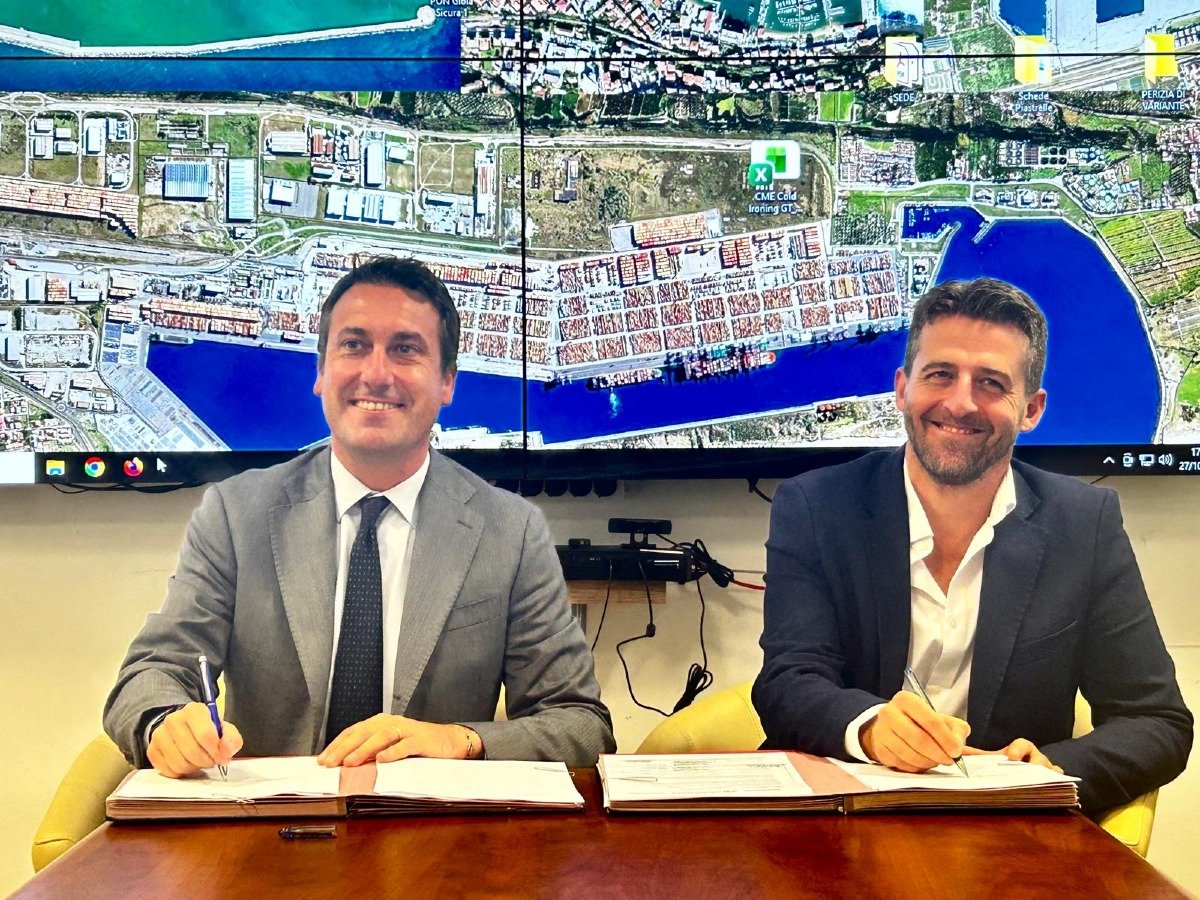 Corigliano-Rossano, firmato l'atto di concessione del mercato ittico -