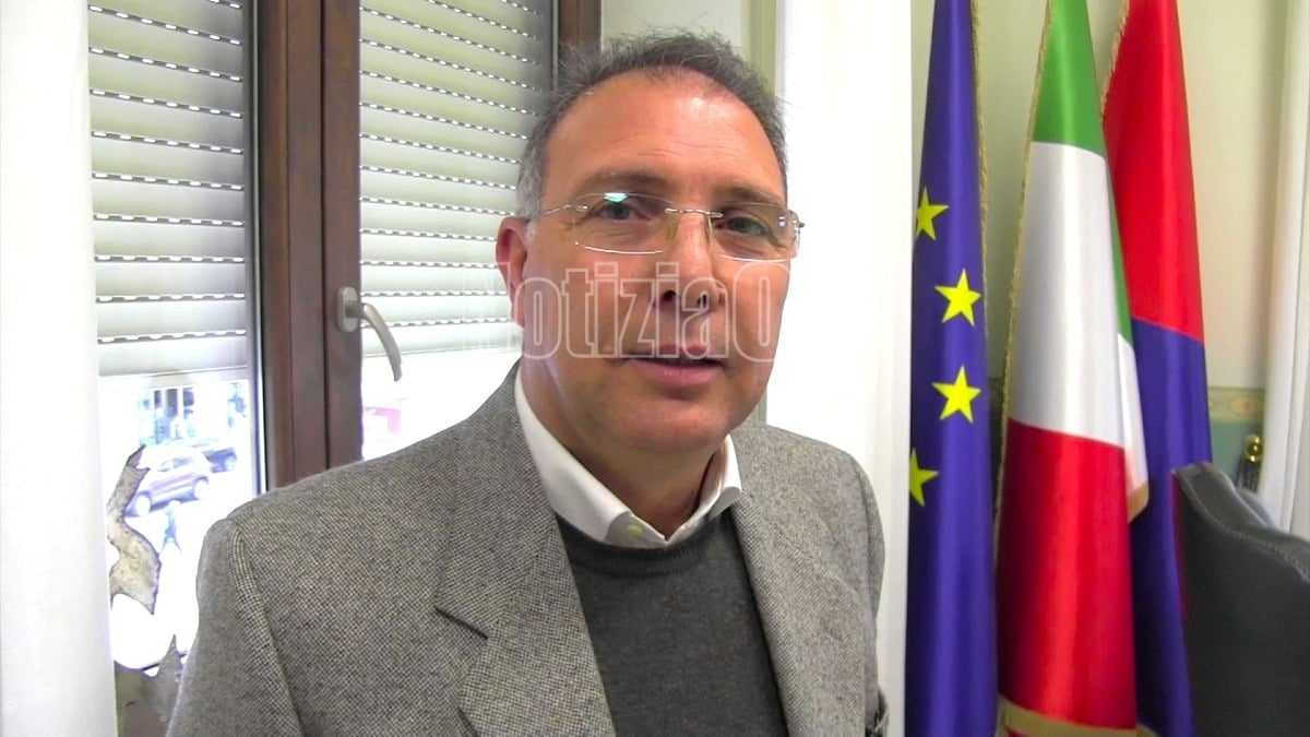 Crotone - Via Israele: il consigliere di maggioranza Ernesto Ioppoli denuncia un’aggressione del sindaco -