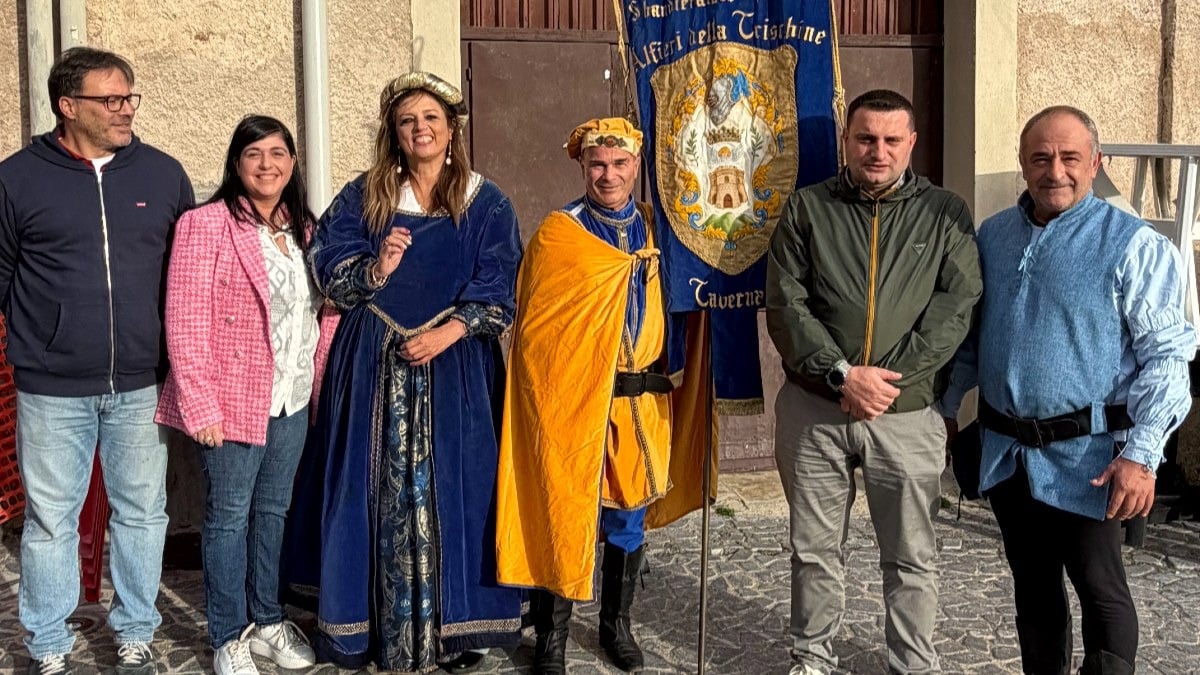 Taverna rivive il Medioevo: successo per la rievocazione storica del 25 ottobre 2025 -