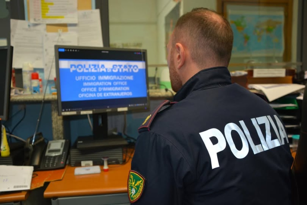 Operazione Oscar della Polizia di Stato: rimpatriato un nigeriano condannato per mafia - 