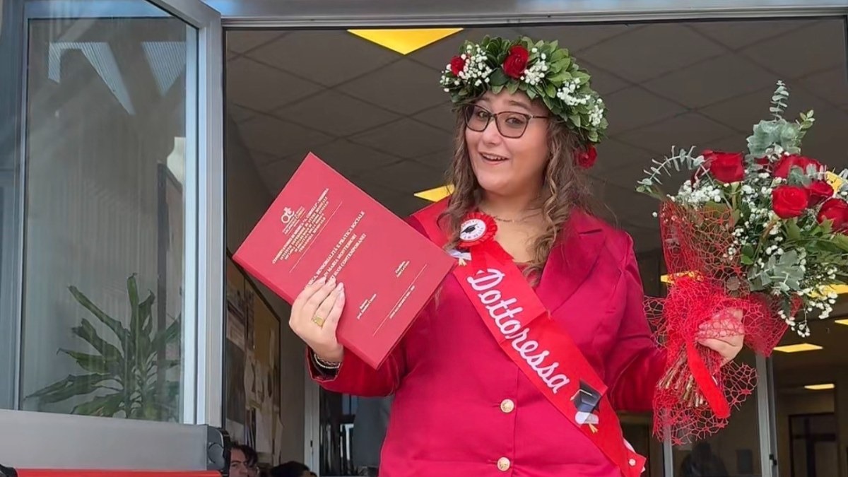 Anna La Croce: la più giovane laureata d’Italia in Didattica della Musica, simbolo di rinascita e luce per i giovani - 