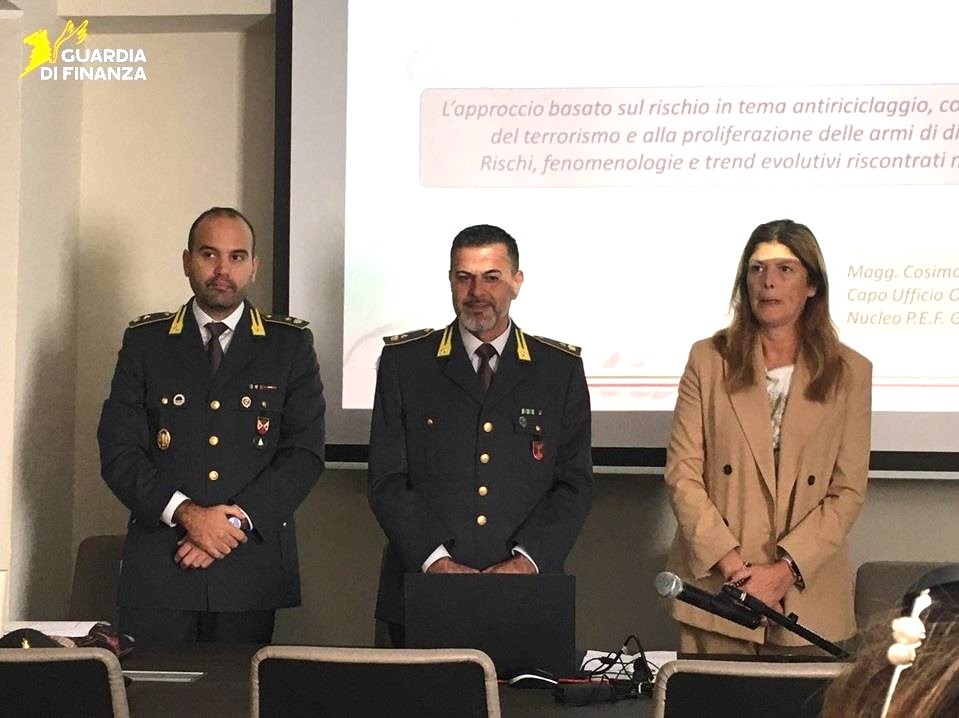 Catanzaro - Seminario su antiriciclaggio e finanziamento al terrorismo -