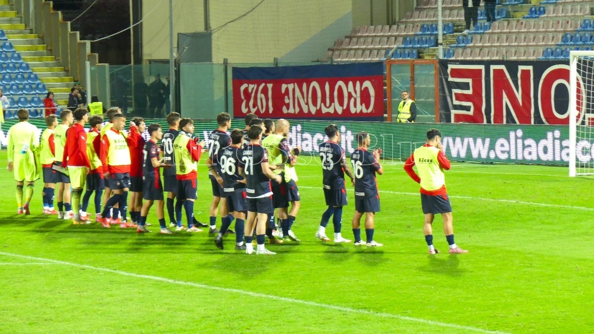 36 match allo Scida: Crotone padrona con 18 successi, Trapani solo 4 - 