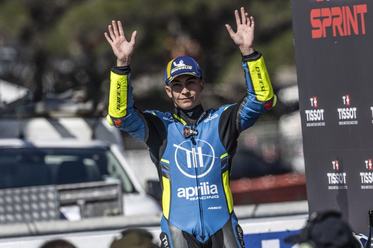 Fernandez vince in Australia, Di Giannantonio e Bezzecchi sul podio -