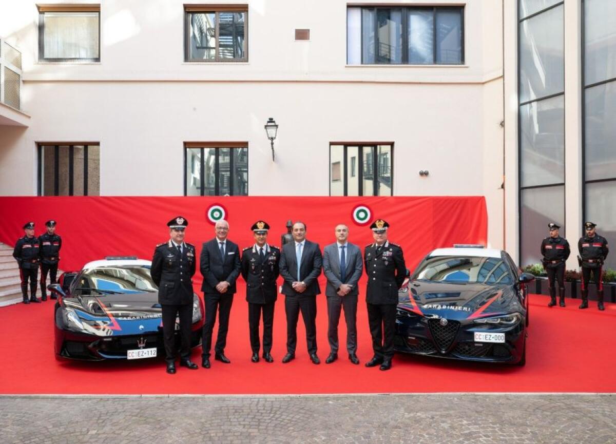 Stellantis, ai Carabinieri Maserati MCPura e Alfa Romeo Giulia Quadrifoglio -
