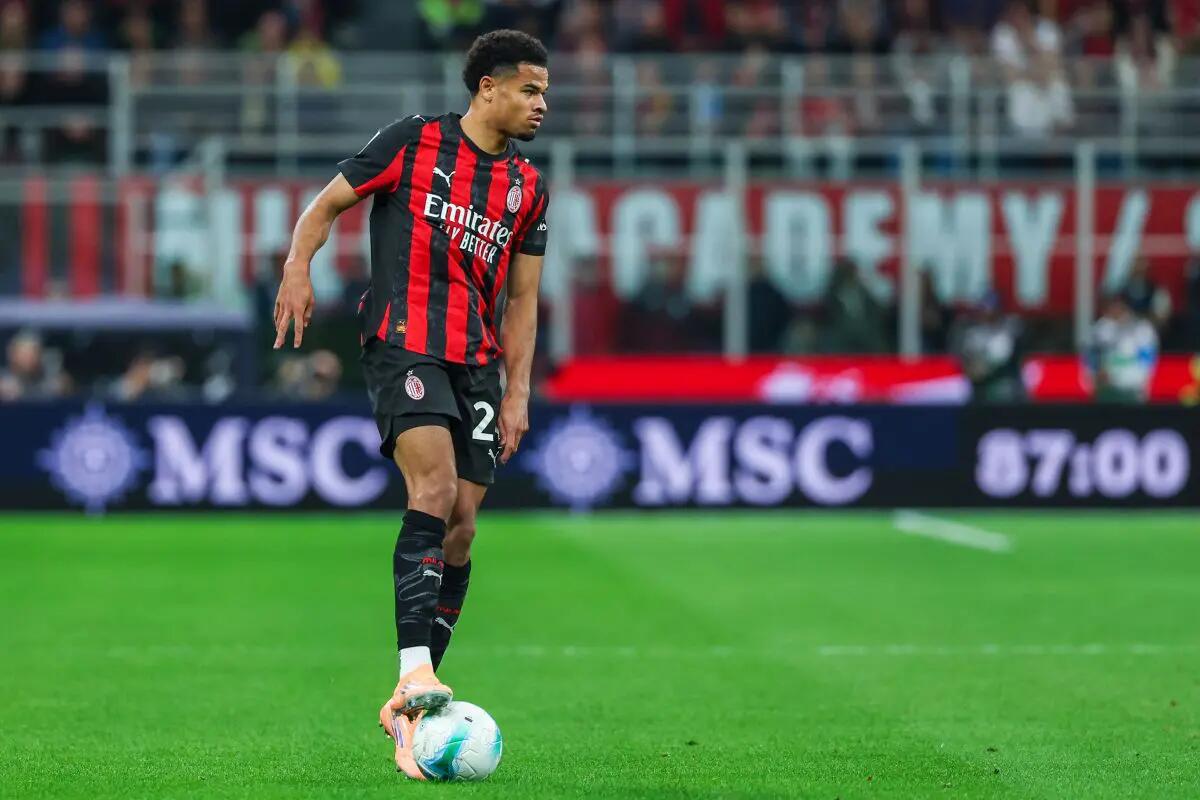 Athekame salva il Milan in extremis, è 2-2 contro il Pisa -