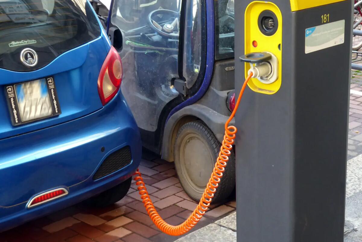 Veicoli elettrici, il Mase allarga la platea per richiedere l’incentivo -
