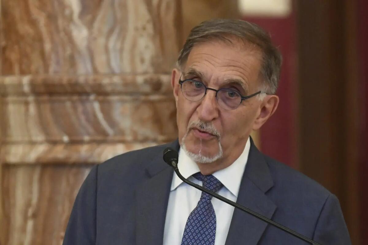La Russa “Nessuna minaccia a democrazia, si respira aria di libertà” -