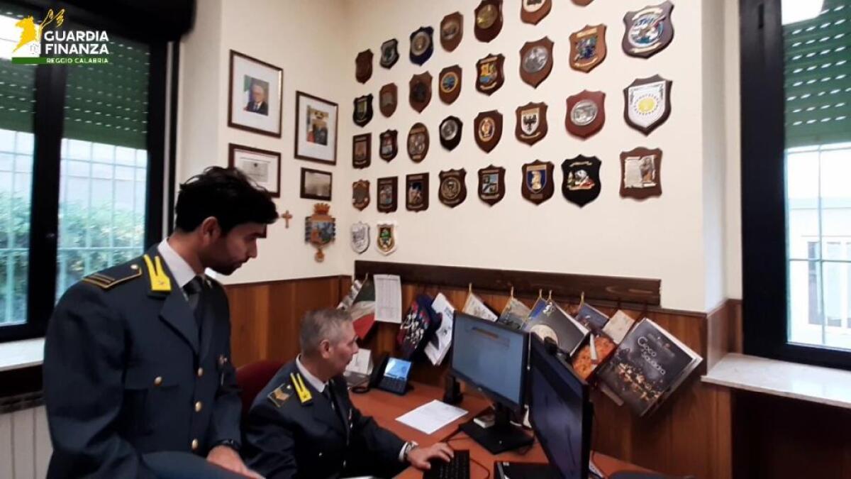 ‘Ndrangheta, sequestrati beni per 1 milione a imprenditore della Locride -