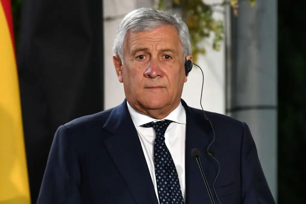 Manovra, Tajani “Modifica su affitti brevi o non voteremo mai” -