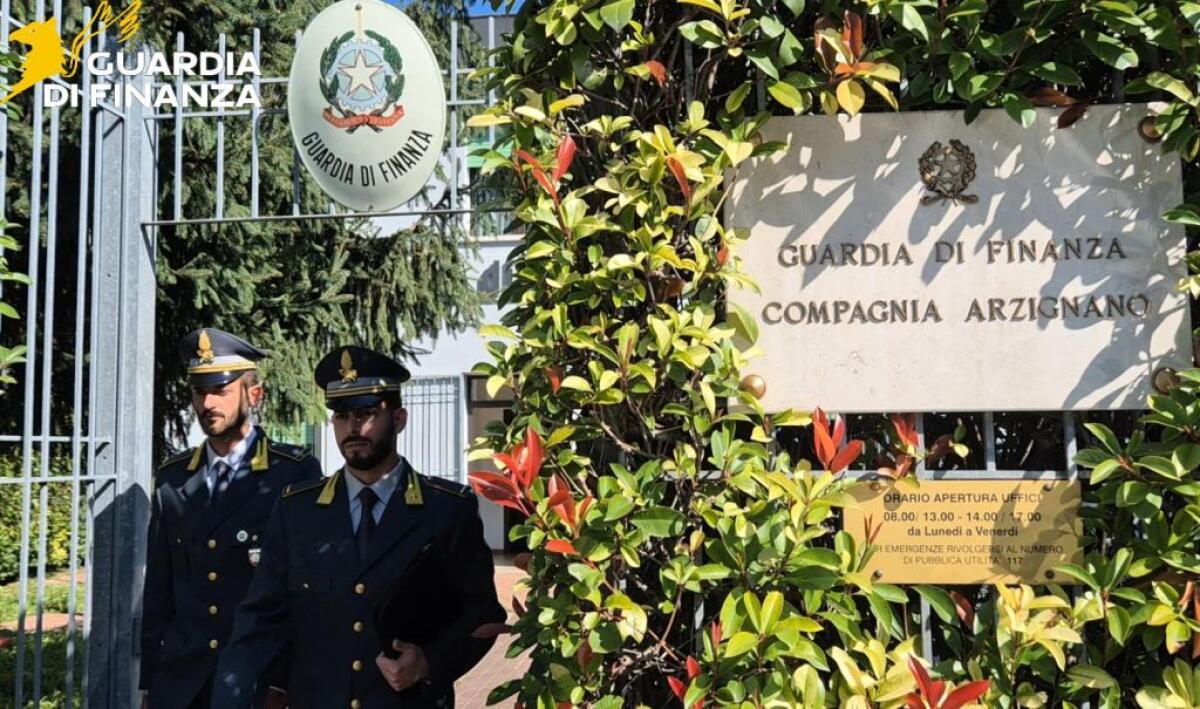 Falso cieco per mezzo secolo, truffa a 1 milione di euro a Vicenza - 