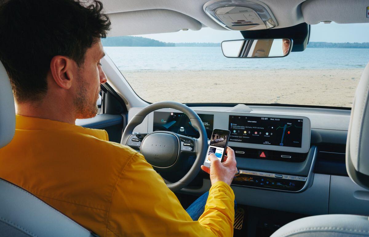 Hyundai protagonista della nuova era della mobilità connessa -