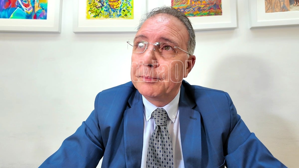 Crotone - Il consigliere Ernesto Ioppoli presenta denuncia contro il sindaco   -  