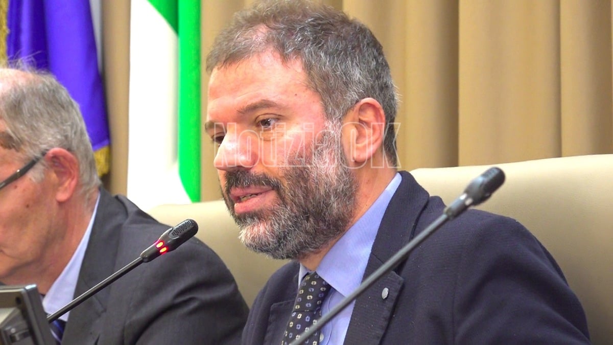 Crotone - Cretella: “Il sindaco sente la vicinanza della città, potrebbe rivedere la sua decisione” -