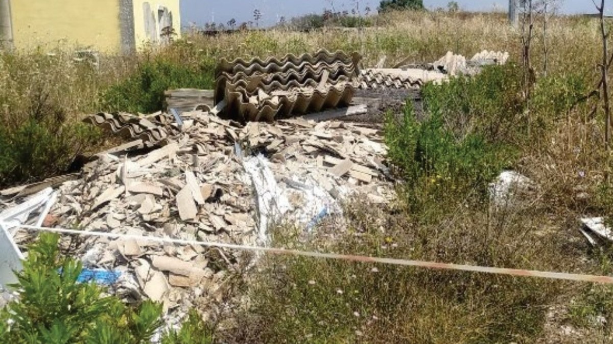 Crotone - Bonifica a San Giorgio, rimossi oltre 27 tonnellate di rifiuti - 