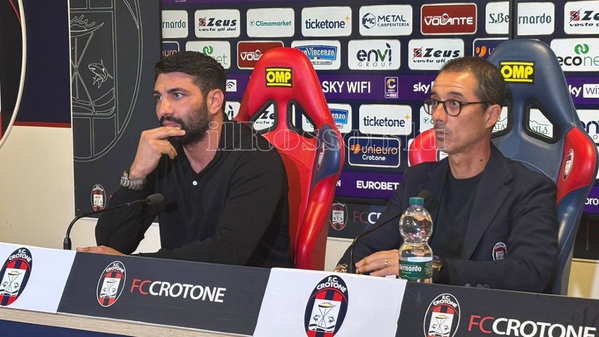 Conferenza stampa in corso: il Crotone blinda Emilio Longo  - 