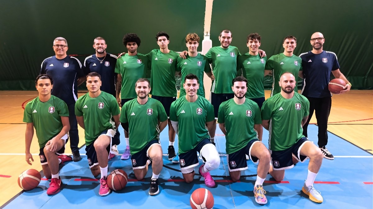 Pirossigeno Basket, Lupi vincenti ma non soddisfatti: con Lamezia è 73-51 - 