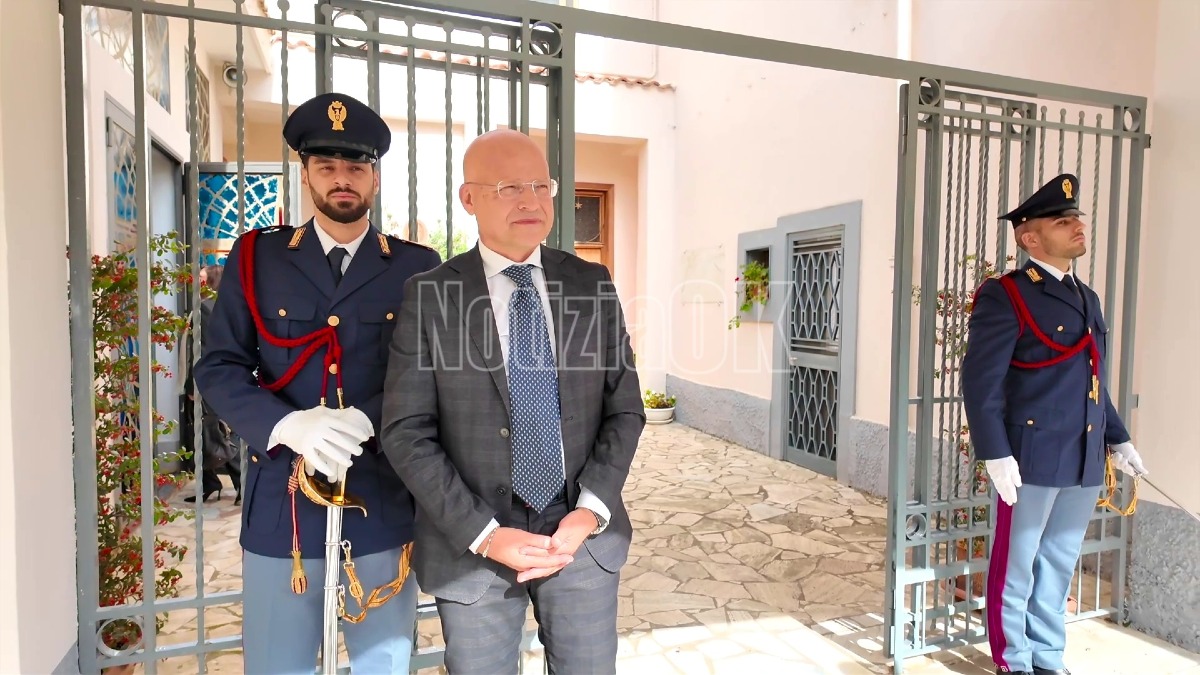 (VIDEO) Commemorazione dei defunti: il Questore Panvino ricorda i caduti della Polizia di Stato - 
