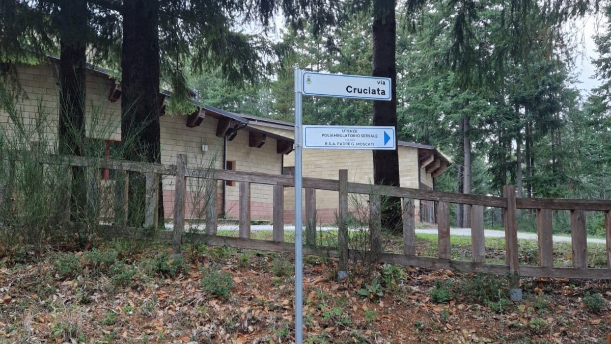 Nuova segnaletica per il Poliambulatorio di Sersale - 