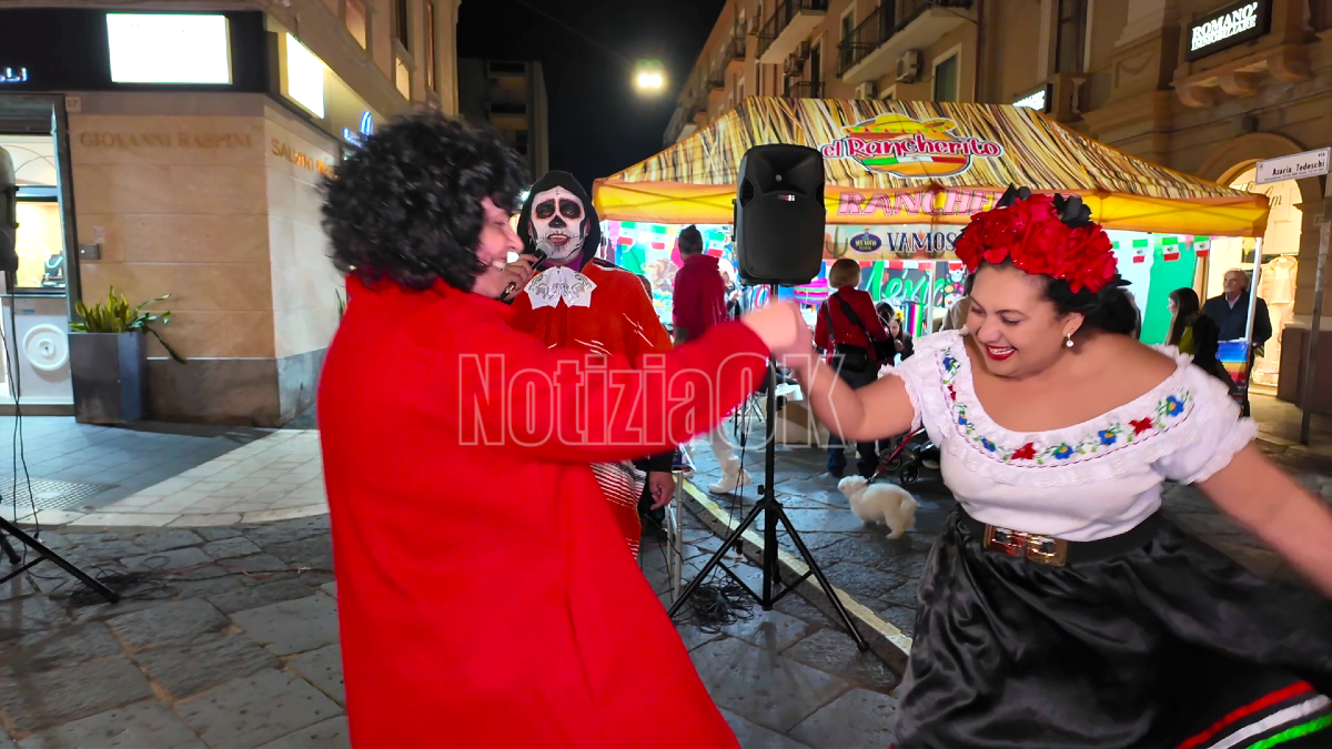 (VIDEO) Corso Vittorio Veneto diventa messicano per il Viva Mexico Festival - 