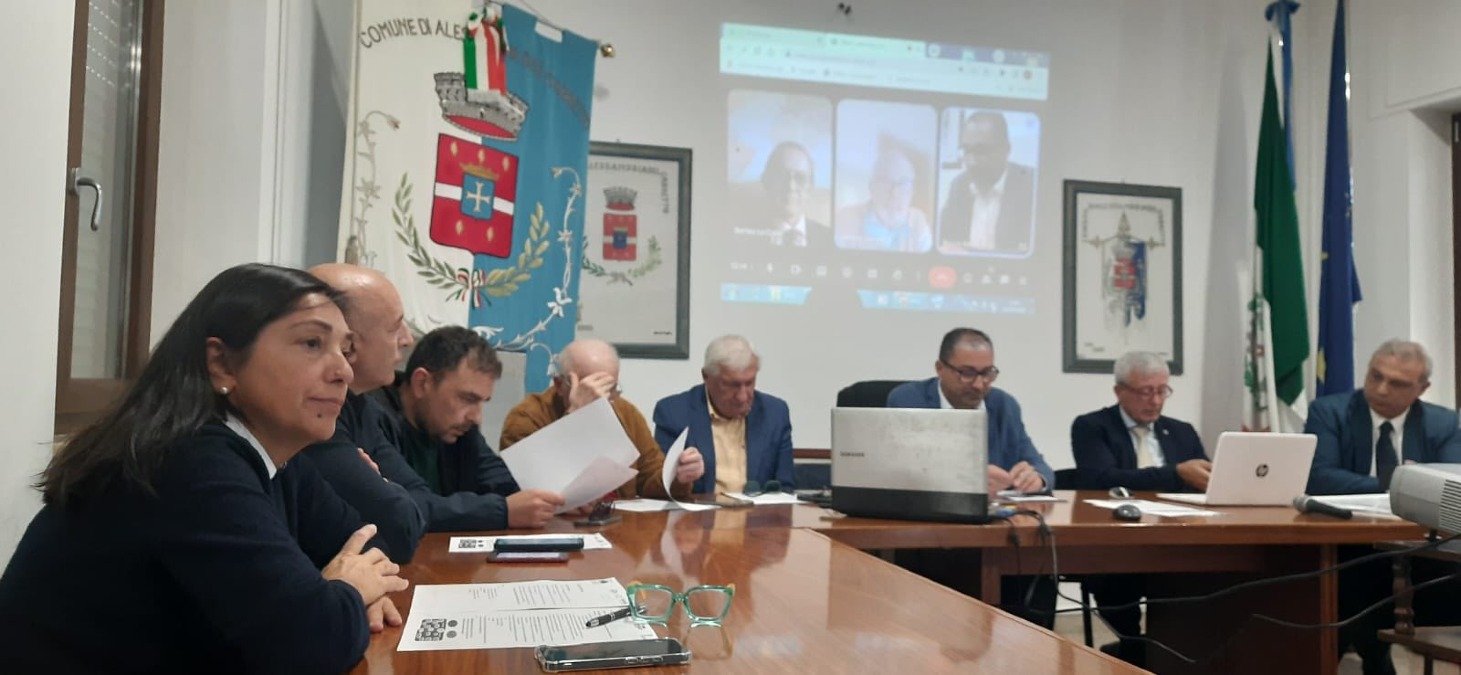 Alessandria del Carretto guarda al futuro: confronto su sviluppo e prospettive per il Sud e le aree interne - 