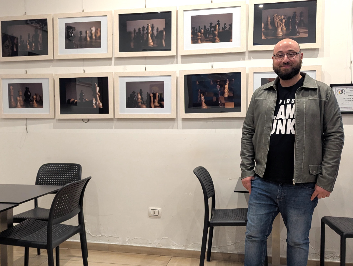 Crotone - Nelle foto di Remo Carluccio gli scacchi come metafora di vita - 