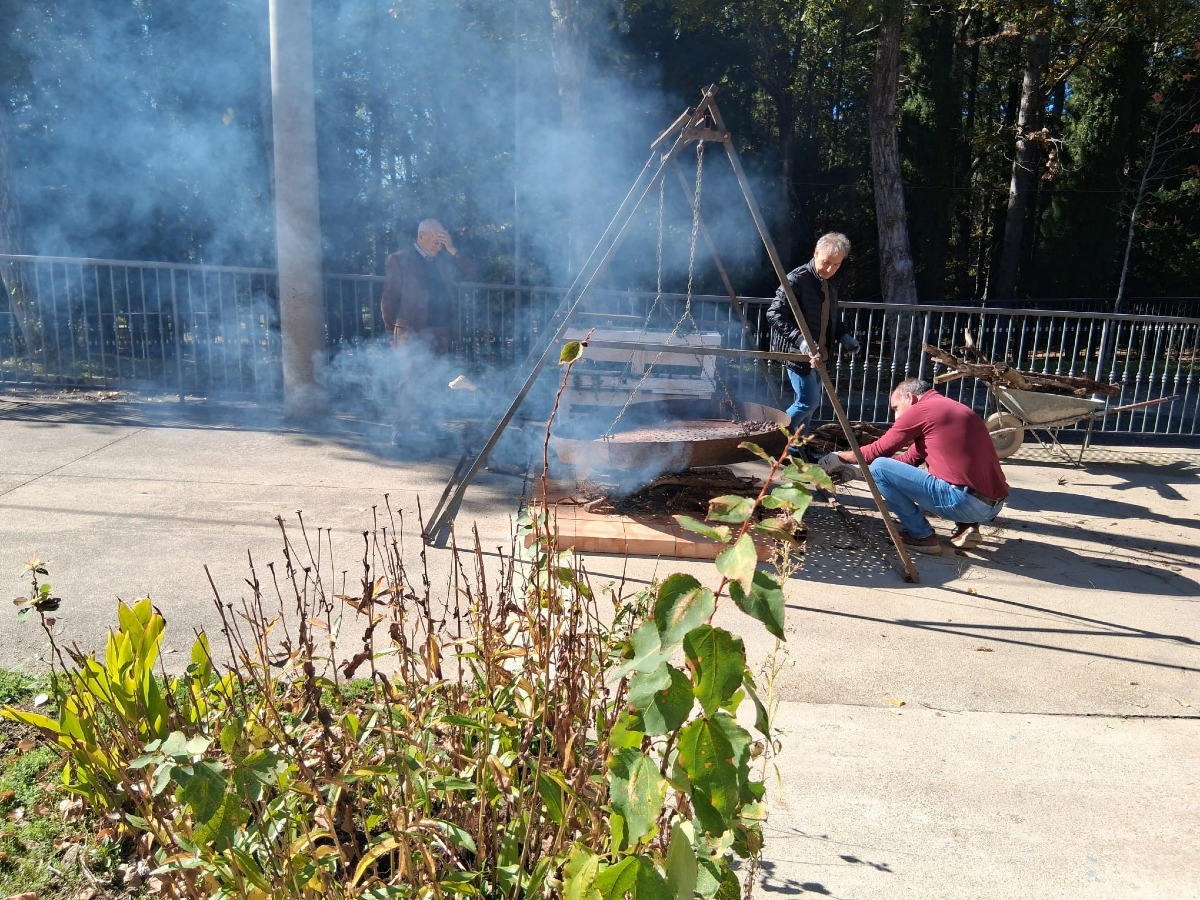 Sersale - “Sapori d’Autunno” alla RSA P. G. Moscati: tra gioia e convivialità - 