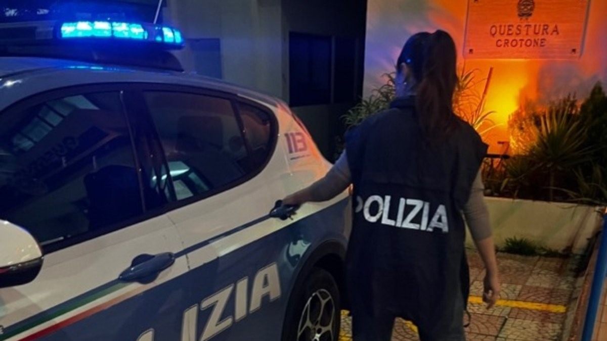 Crotone, ferito in sparatoria: arrestato per detenzione di 3,6 kg di hashish, la dinamica - 