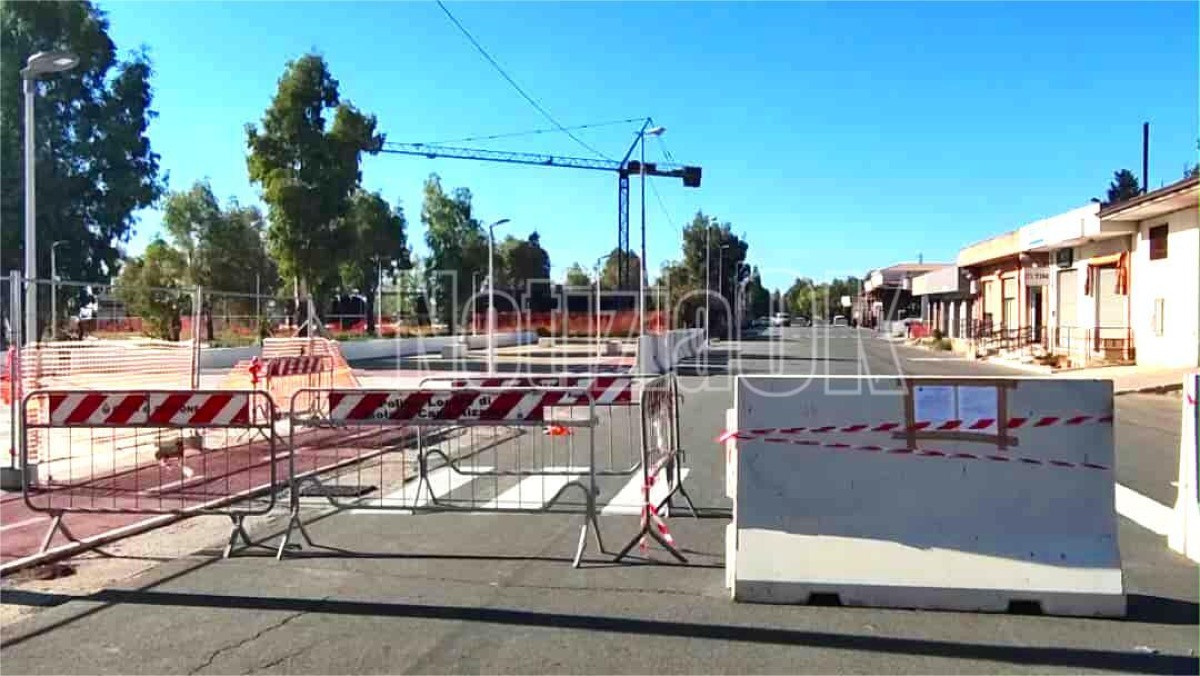 Isola di Capo Rizzuto, smontata la Gru di Villa Ilice: via Le Castella riaperta al traffico - 