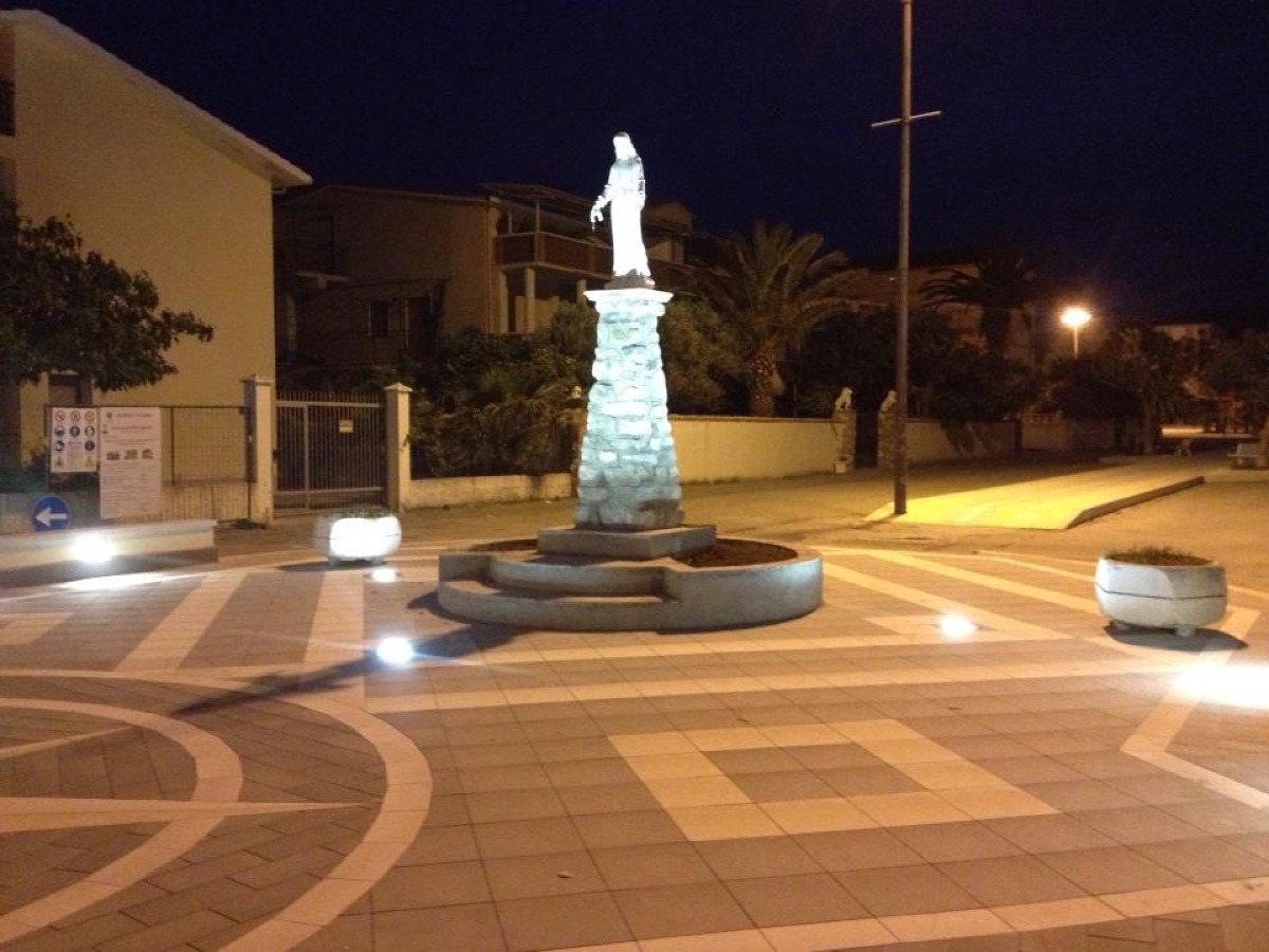 Pietrapaola celebra settant'anni di memoria e di pace - 