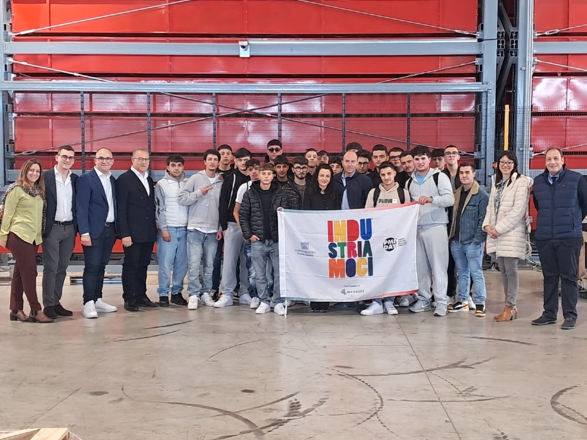 PMI DAY 2025, la Piccola Industria di Confindustria Catanzaro porta gli studenti nel cuore delle imprese - 