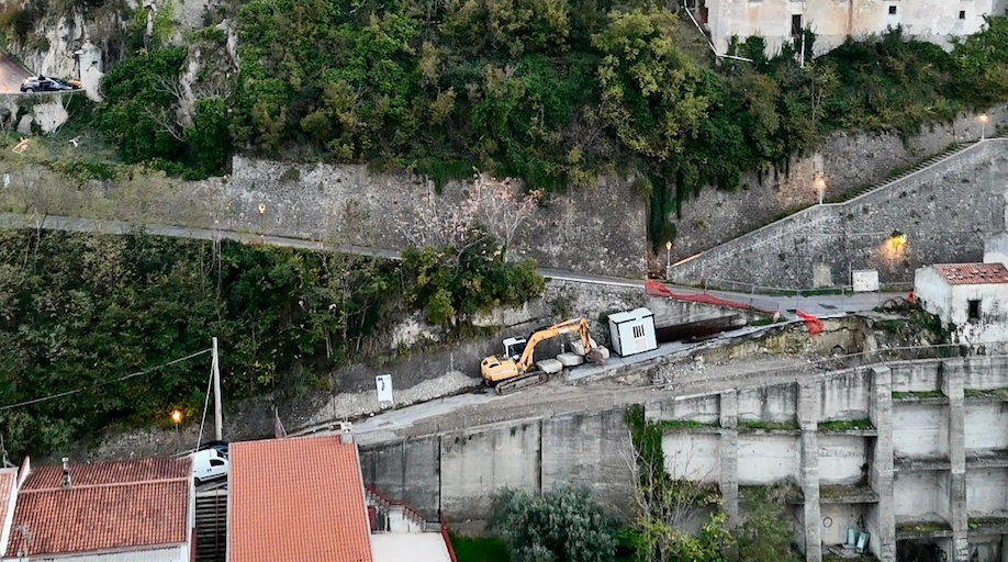 Belvedere Marittimo - «A Santa Lucia nessun cantiere fermo» - 