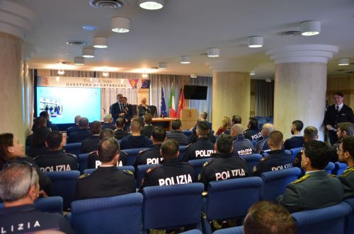Catanzaro - Seminario sulla gestione dell’immigrazione per le forze di polizia - 