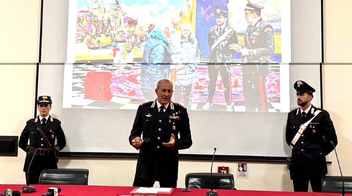 Catanzaro - Presentato il Calendario Storico dei Carabinieri 2026  un omaggio agli “eroi quotidiani” - 