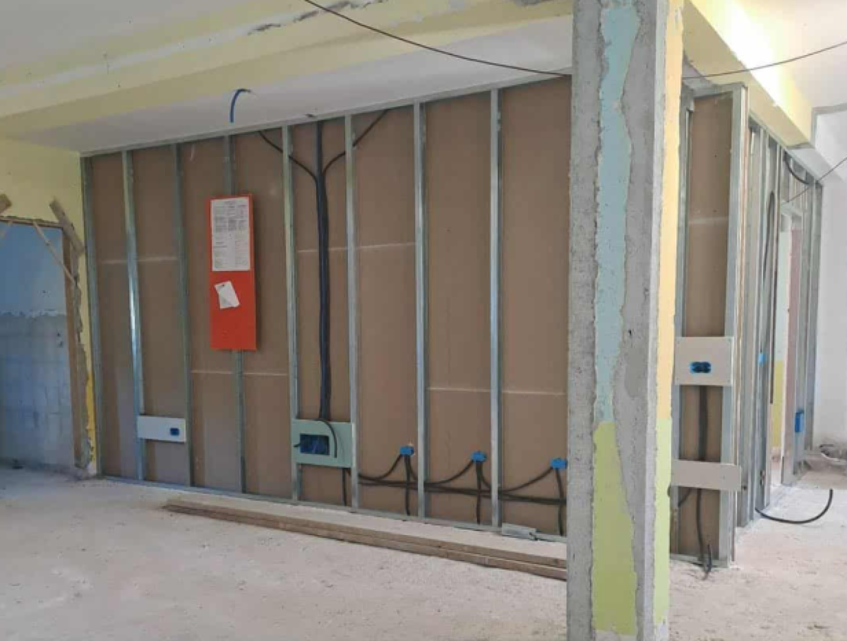 Fuscaldo, lavori in corso alla scuola dell’infanzia della Marina - 