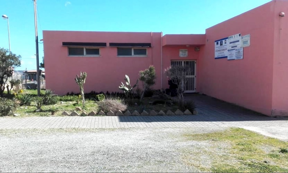 Le Castella, mancano spazi per la scuola - I consiglieri di minoranza: "Nessuna soluzione all'orizzonte" - 