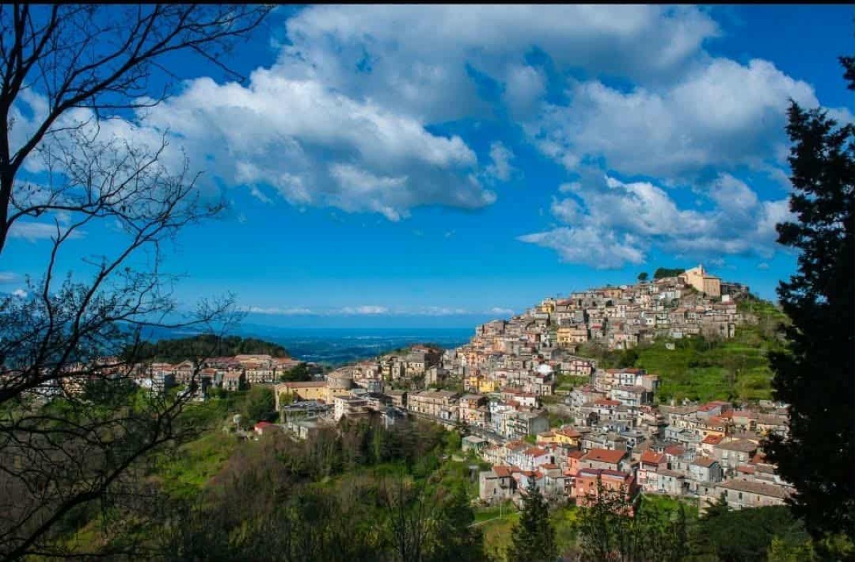 Tiriolo avvia un progetto innovativo per la Protezione Civile con il sostegno della Regione Calabria - 