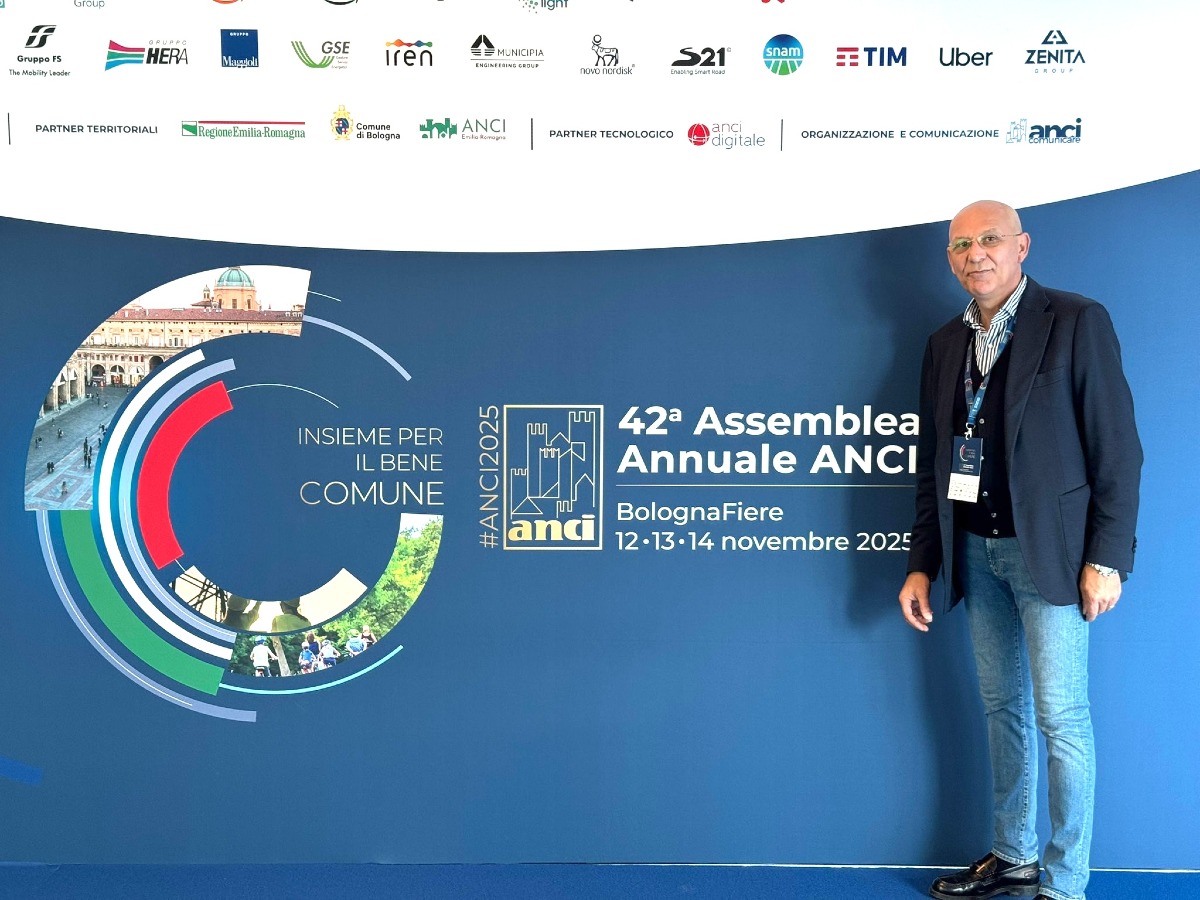 Vaccarizzo Albanese, Pomillo: “Il futuro dei borghi passa da casa, servizi e radici” - 