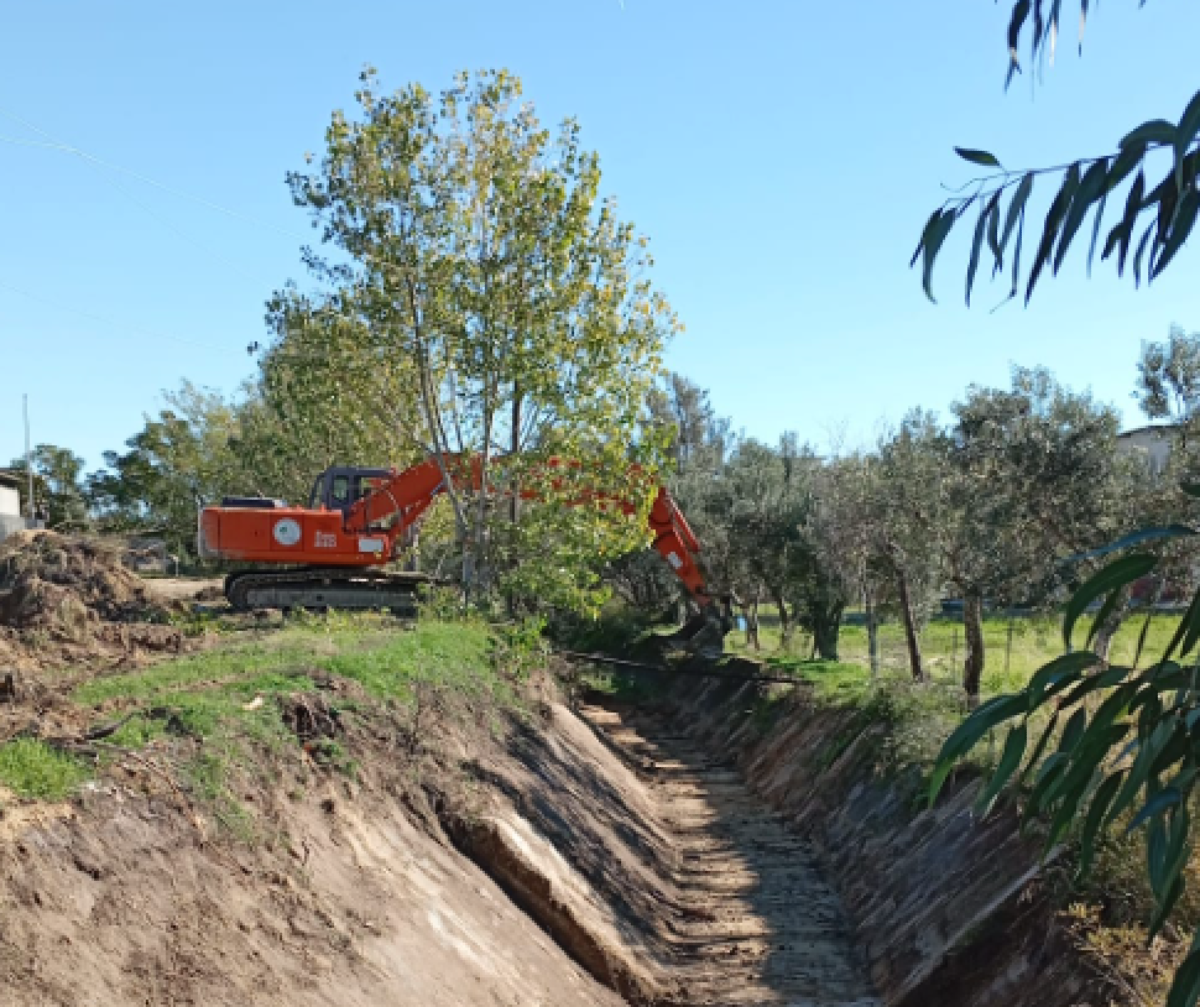 Botricello, lavori di messa in sicurezza nel territorio - 
