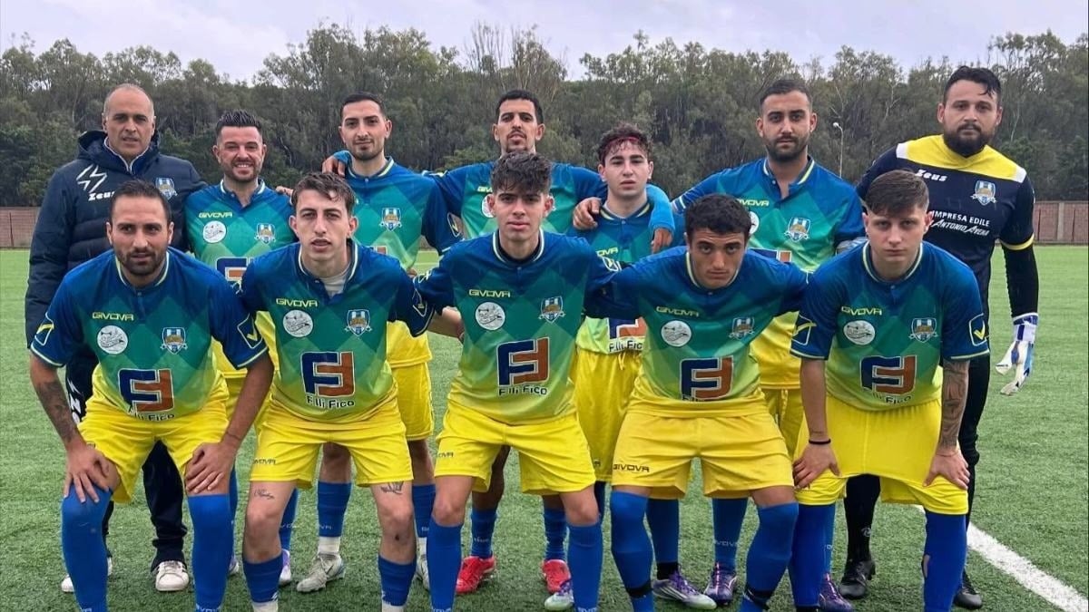 Seconda Categoria, equilibrio in vetta e derby crotonesi in arrivo - 