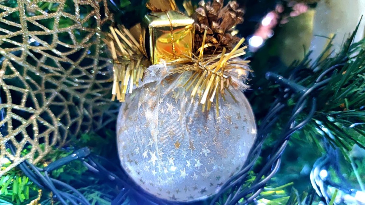 Scalea si illumina per Natale: al via il concorso “Il Balcone più Bello” - 