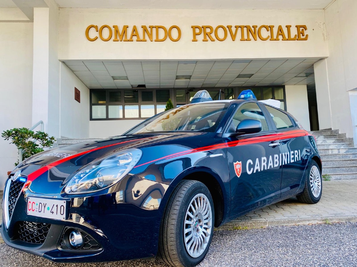 (VIDEO) Catanzaro, il bilancio dei Carabinieri: oltre 27mila controlli in dieci mesi per rafforzare la sicurezza stradale - 