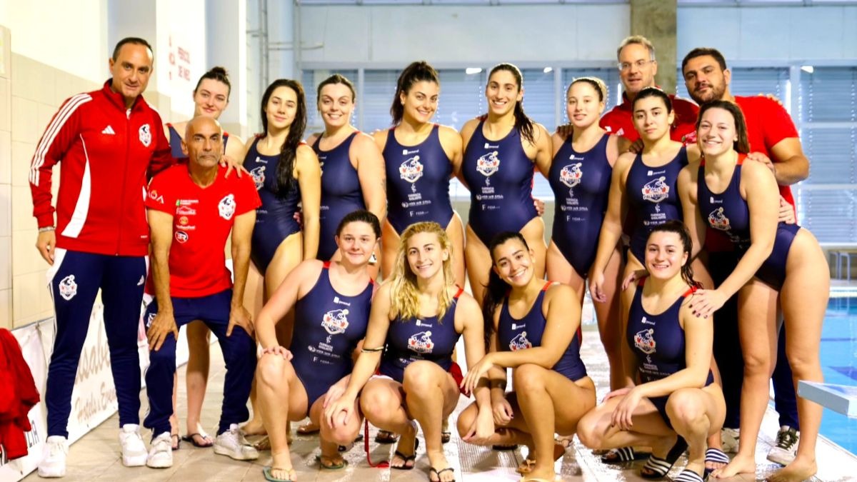 Smile Cosenza Pallanuoto, terza vittoria europea: travolto l’avversario 16-3 - 