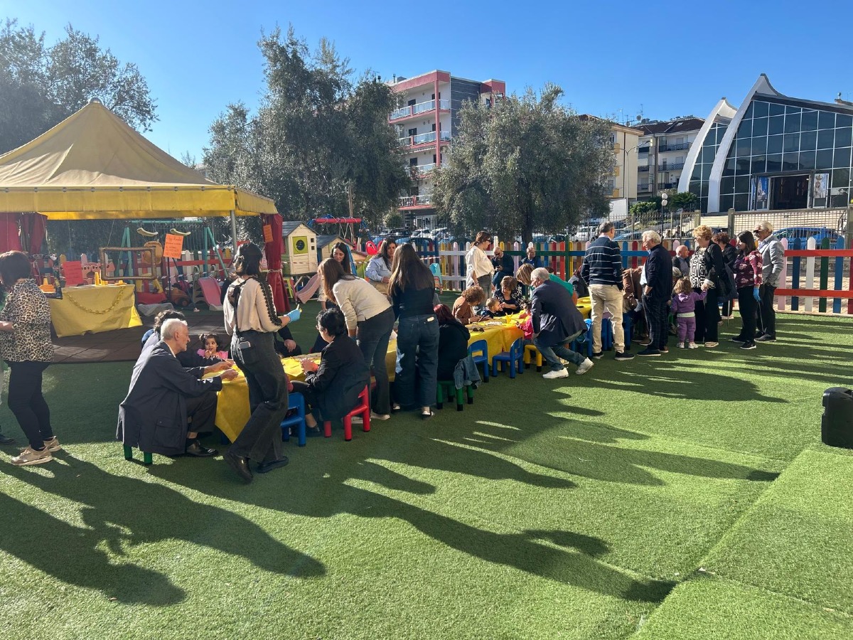 Corigliano-Rossano: Alla Magnolia la Festa dei Nonni diventa una lezione di radici e memoria - 